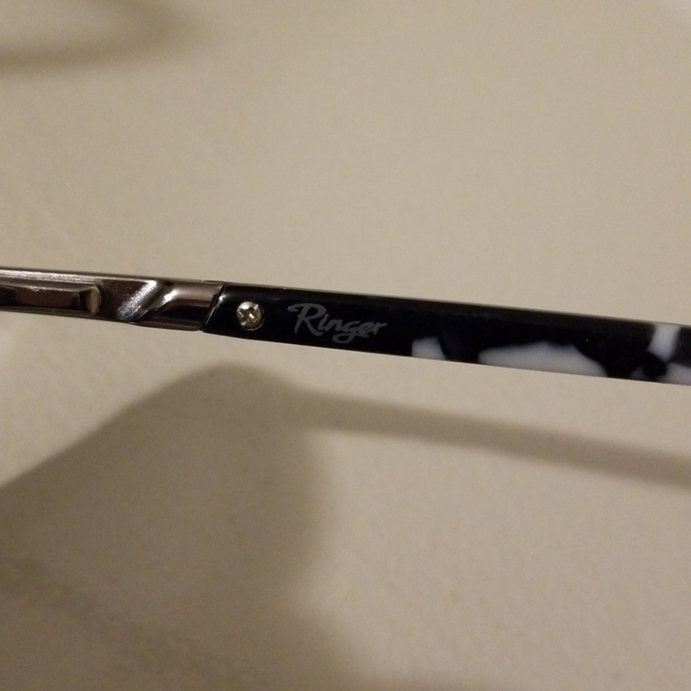 Ringer Rounded Sunglasses - Picture 3 of 6